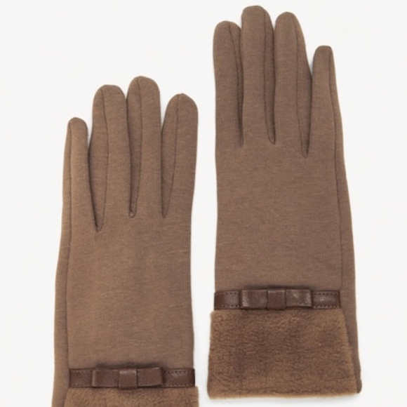 JBA Accessories - Host Pick!! NEW!!! Just In!! Bow Detail Gloves